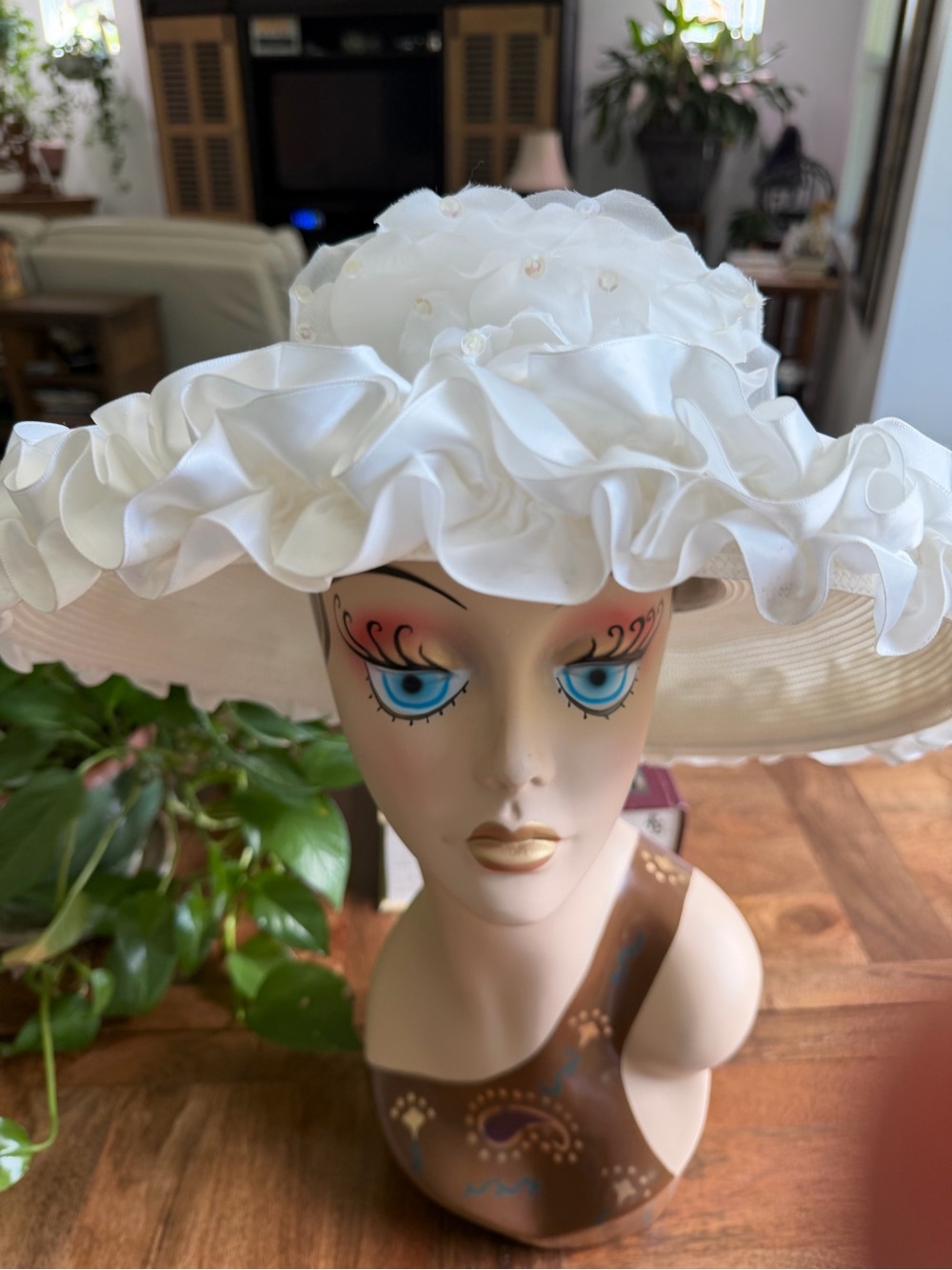 Vintage Donna Vinci Couture White Ruffled Wide-Brim Hat and Silk Flower Accent